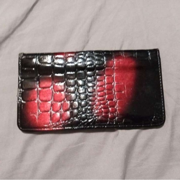 Handbags - Wallet